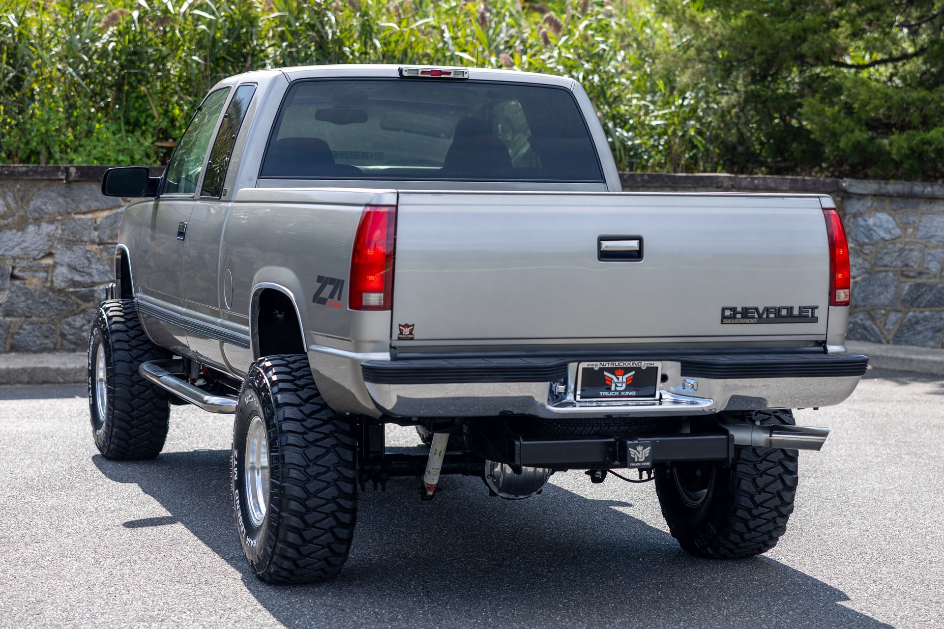 Used 1998 Chevrolet Silverado 1500 4x4 Extended Cab w/ Preferred Equipment Group 2 image 11