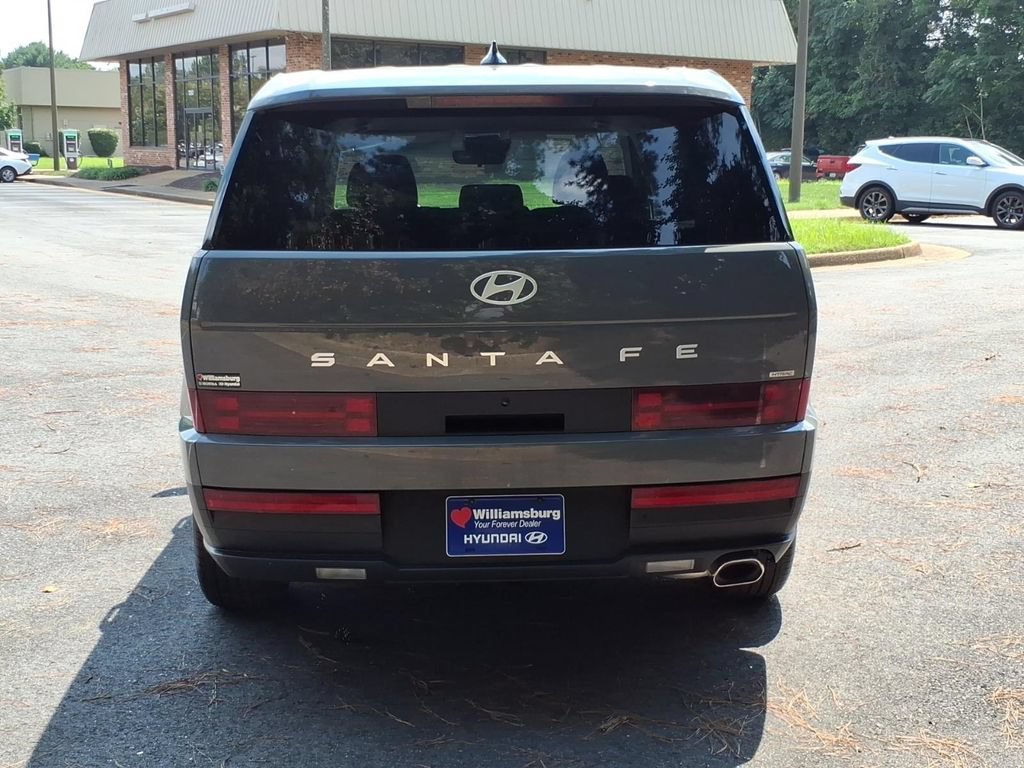 Used 2024 Hyundai Santa Fe SE AWD/4WD image 8