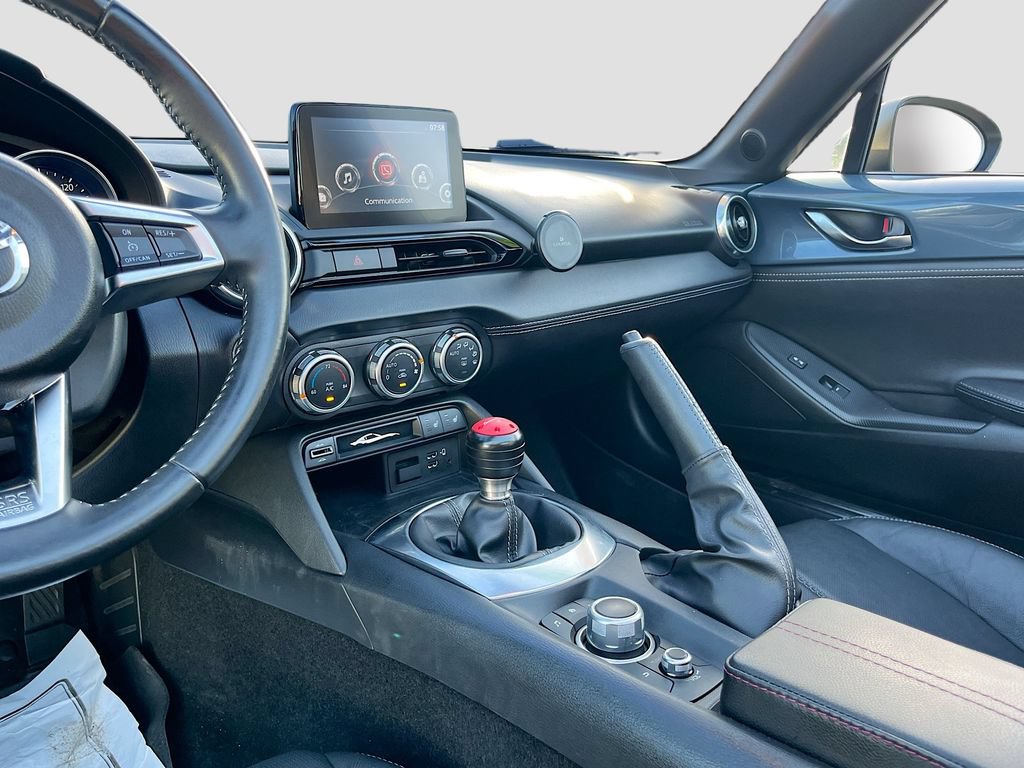 Used 2022 MAZDA MX-5 Miata RF Grand Touring RWD image 23