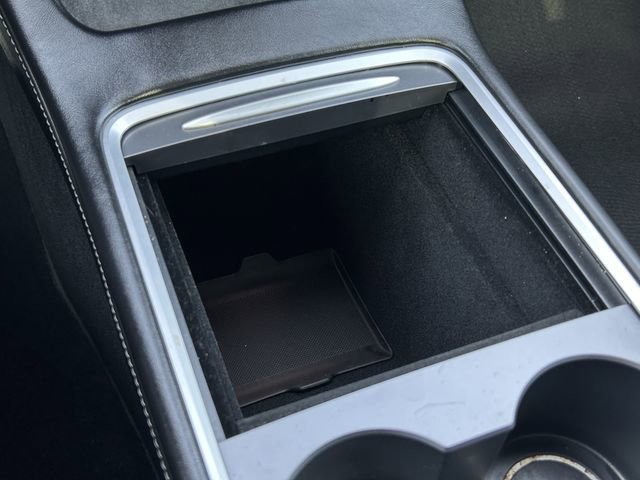 Used 2023 Tesla Model Y Performance image 23