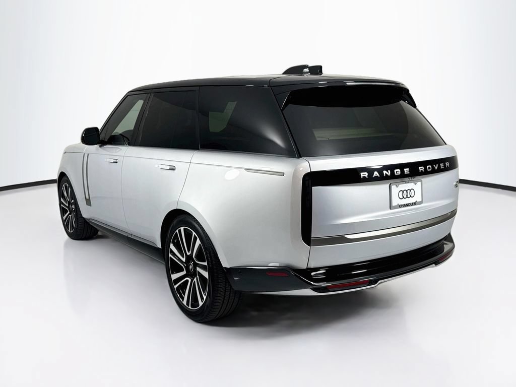 Used 2023 Land Rover Range Rover SE AWD/4WD image 7