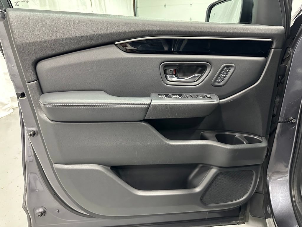 Used 2023 Honda Pilot EX-L image 8