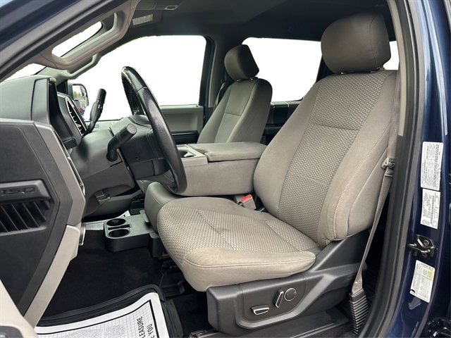 Used 2018 Ford F150 XLT w/ Equipment Group 302A Luxury AWD/4WD image 43