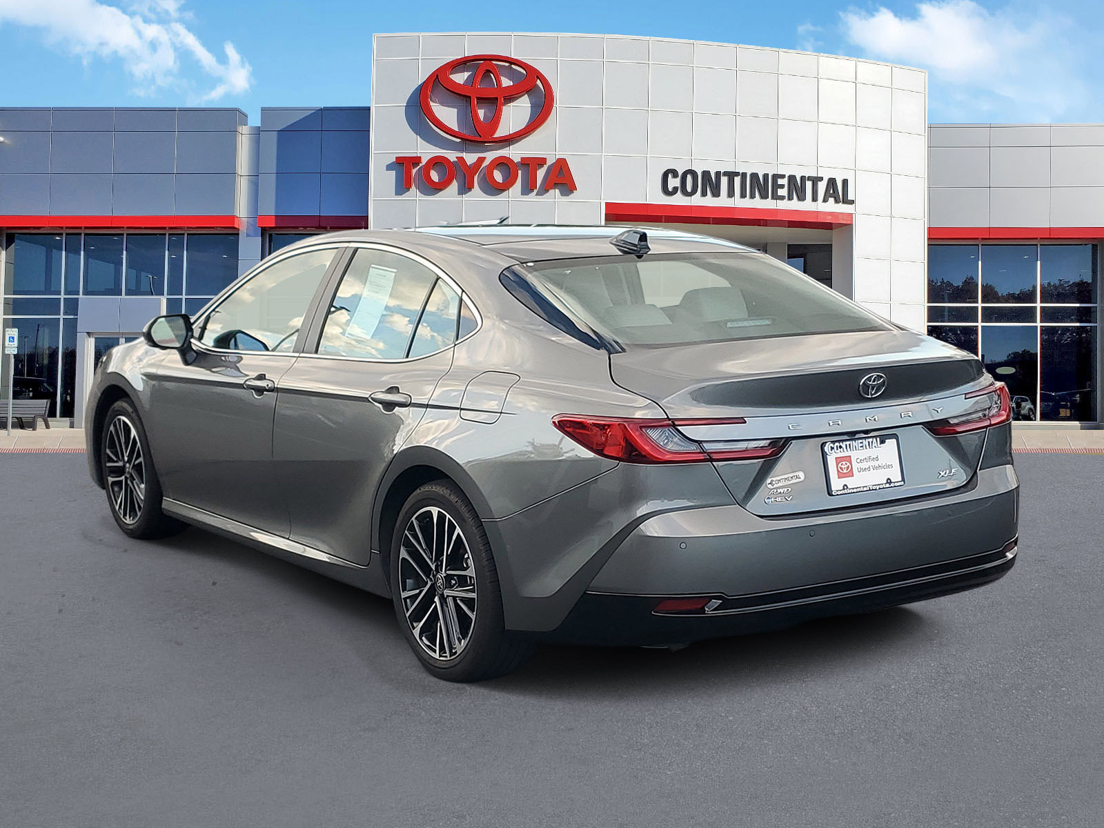 Certified 2026 Toyota Camry XLE w/ Premium Plus Package AWD/4WD image 4