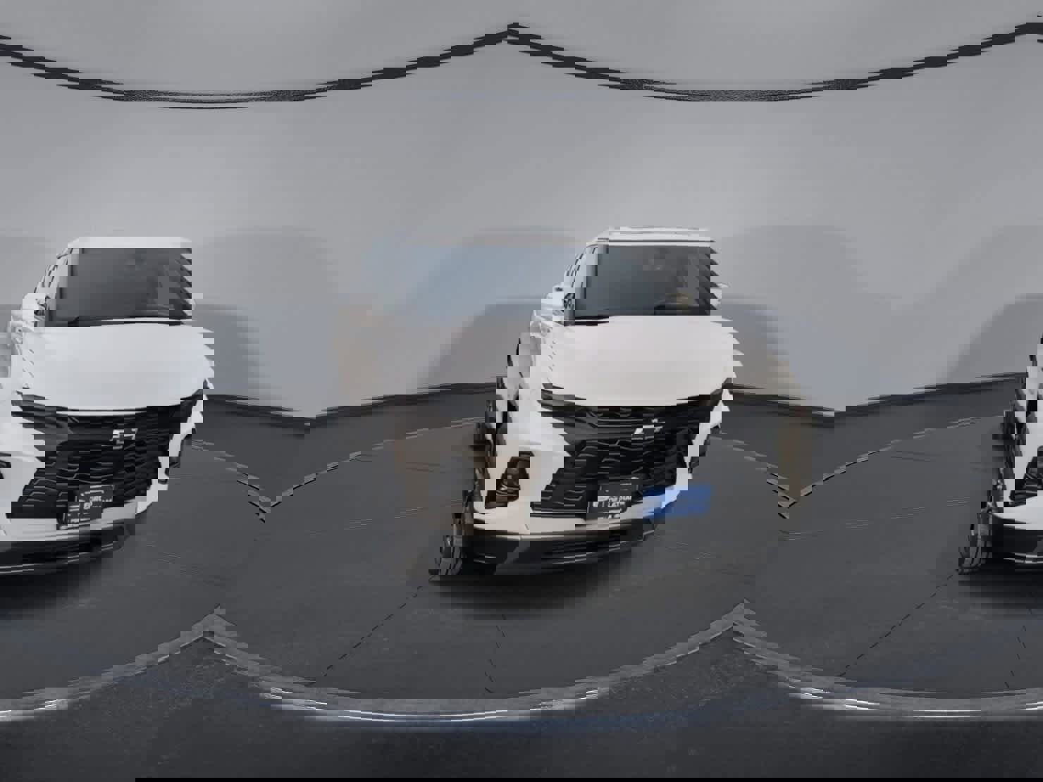 Used 2022 Chevrolet Blazer Premier image 2