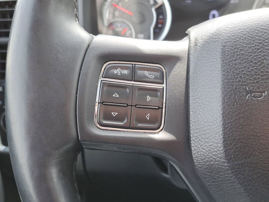 Used 2015 RAM 2500 Big Horn image 27