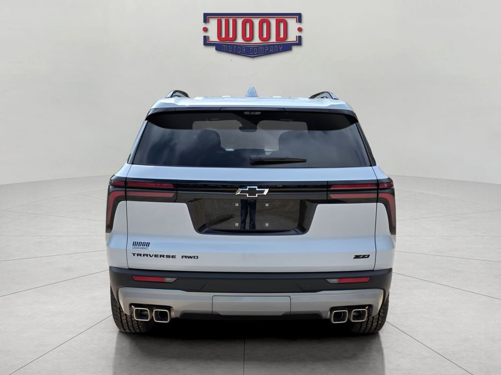 New 2026 Chevrolet Traverse Z71 w/ Enhanced Driving Package image 3