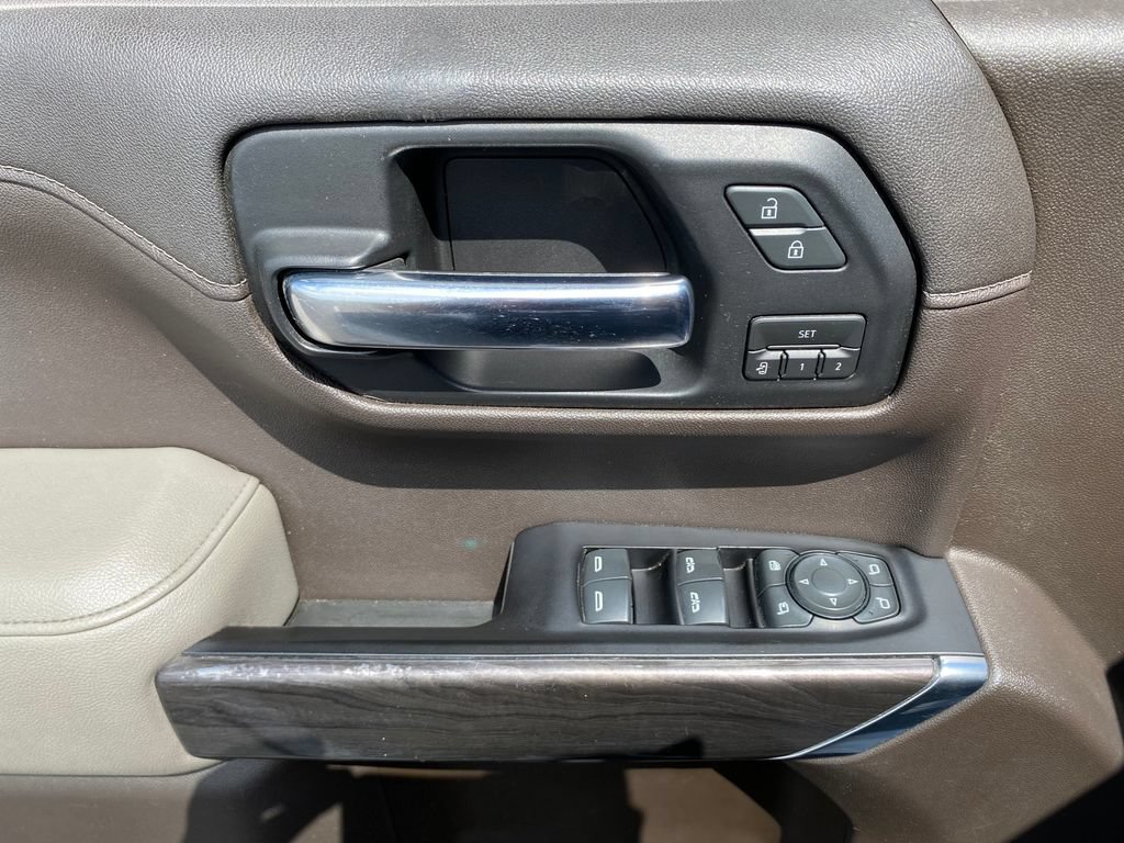 Used 2019 Chevrolet Silverado 1500 LTZ w/ LTZ Premium Package AWD/4WD image 20
