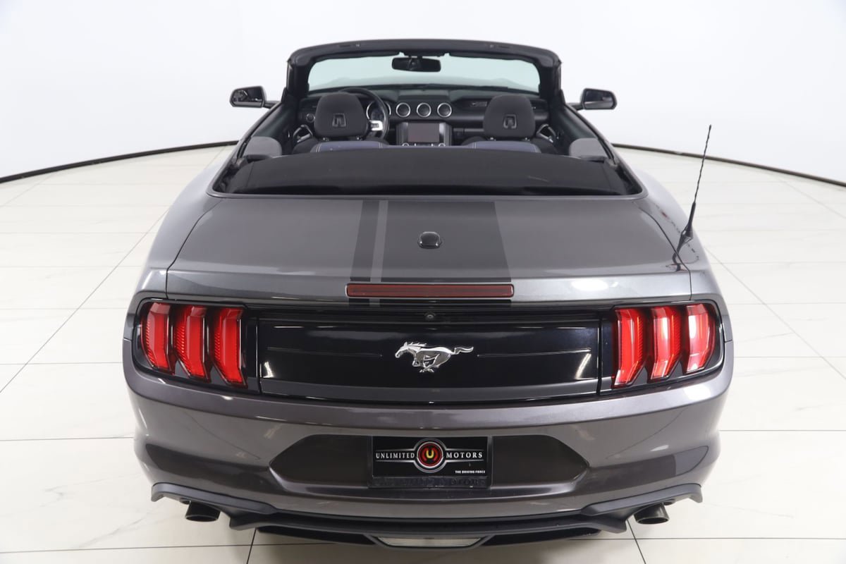 Used 2020 Ford Mustang Convertible RWD image 50