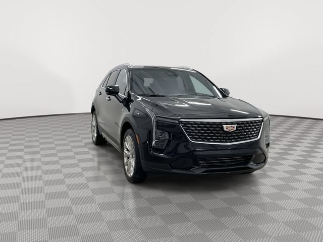 New 2025 Cadillac XT4 Premium Luxury w/ Technology Package AWD/4WD image 2