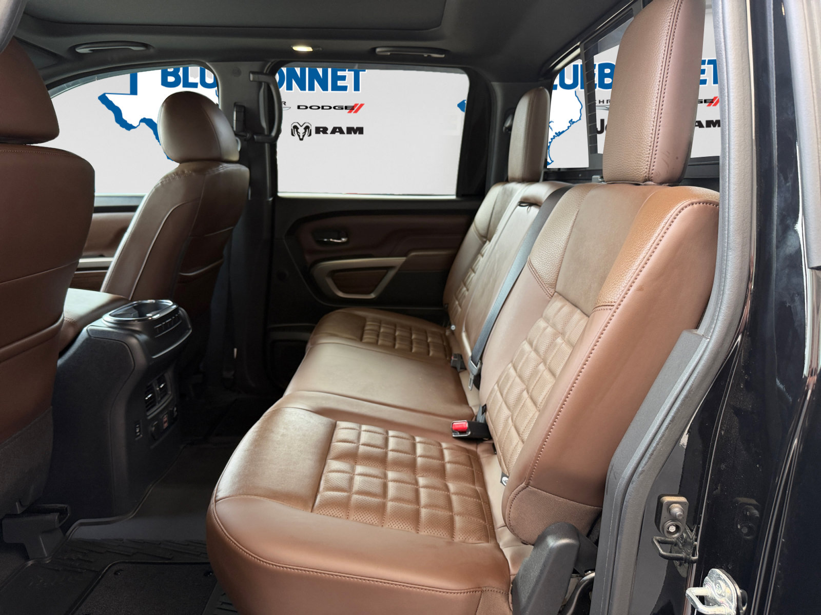 Used 2024 Nissan Titan Platinum Reserve w/ Moonroof Package AWD/4WD image 22
