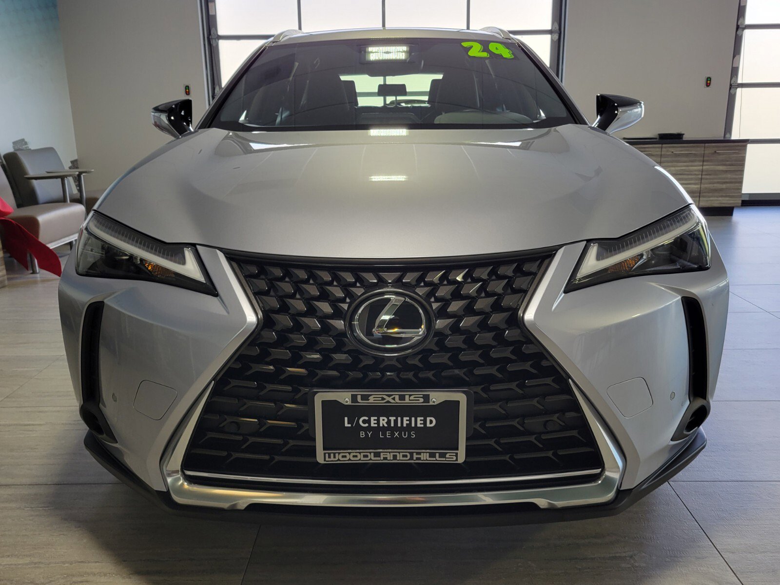 Certified 2024 Lexus UX 250h FWD image 9