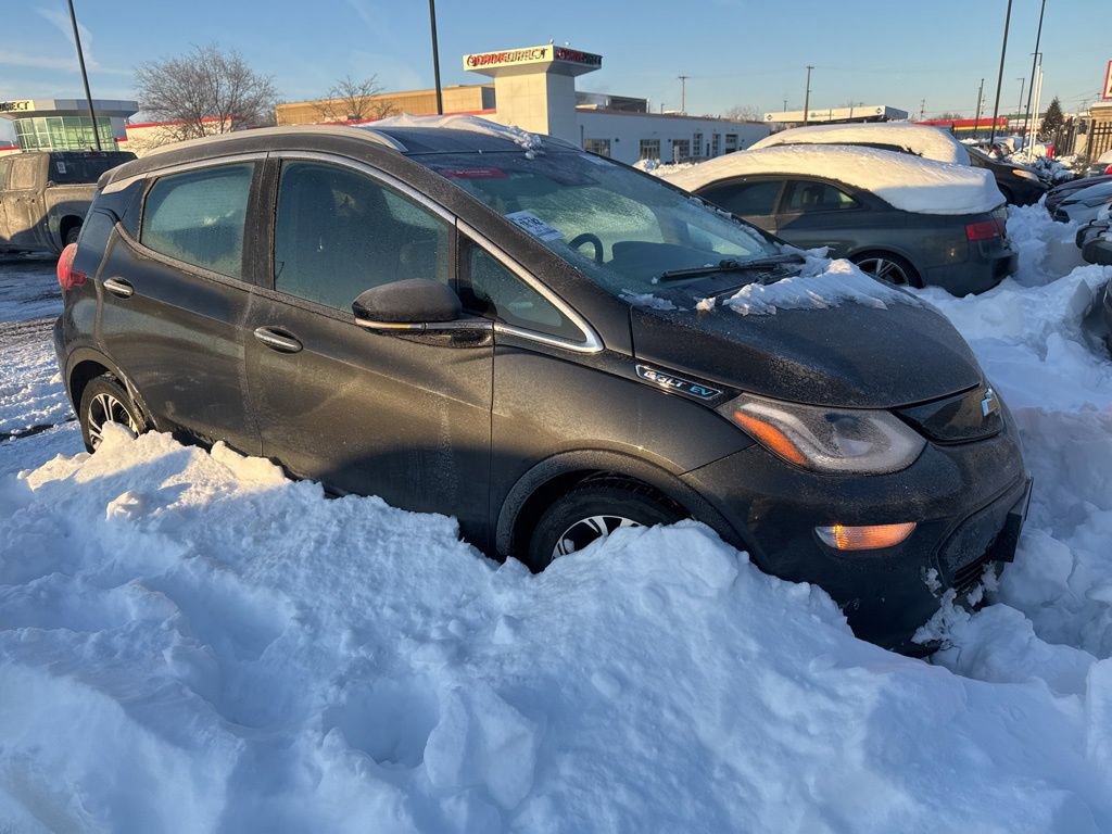 Used 2017 Chevrolet Bolt Premier w/ Driver Confidence II Package image 3