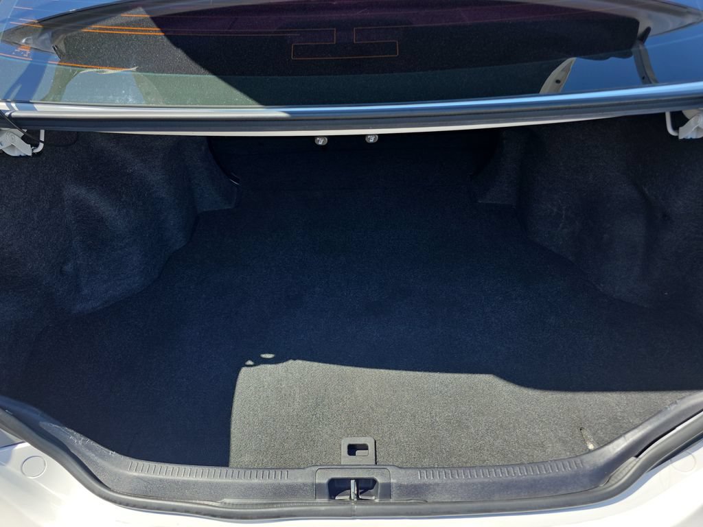 Used 2014 Toyota Camry SE w/ Leather Package FWD image 23