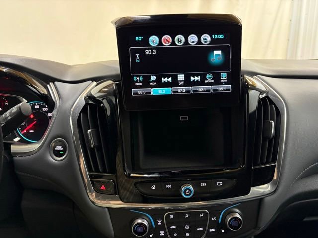 Used 2018 Chevrolet Traverse LT w/ LPO, Floor Liner Package AWD/4WD image 46