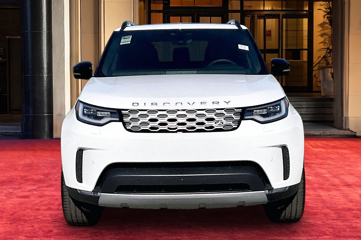 New 2026 Land Rover Discovery S AWD/4WD image 3