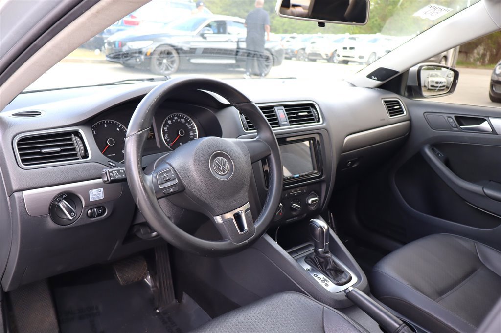 Used 2013 Volkswagen Jetta TDI image 15
