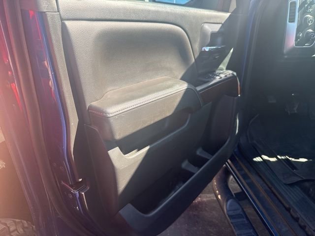 Used 2017 GMC Sierra 1500 SLE w/ Elevation Edition AWD/4WD image 37