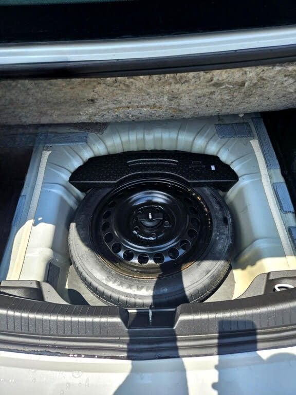 Used 2016 Chevrolet Malibu LT w/ Leather Package image 10