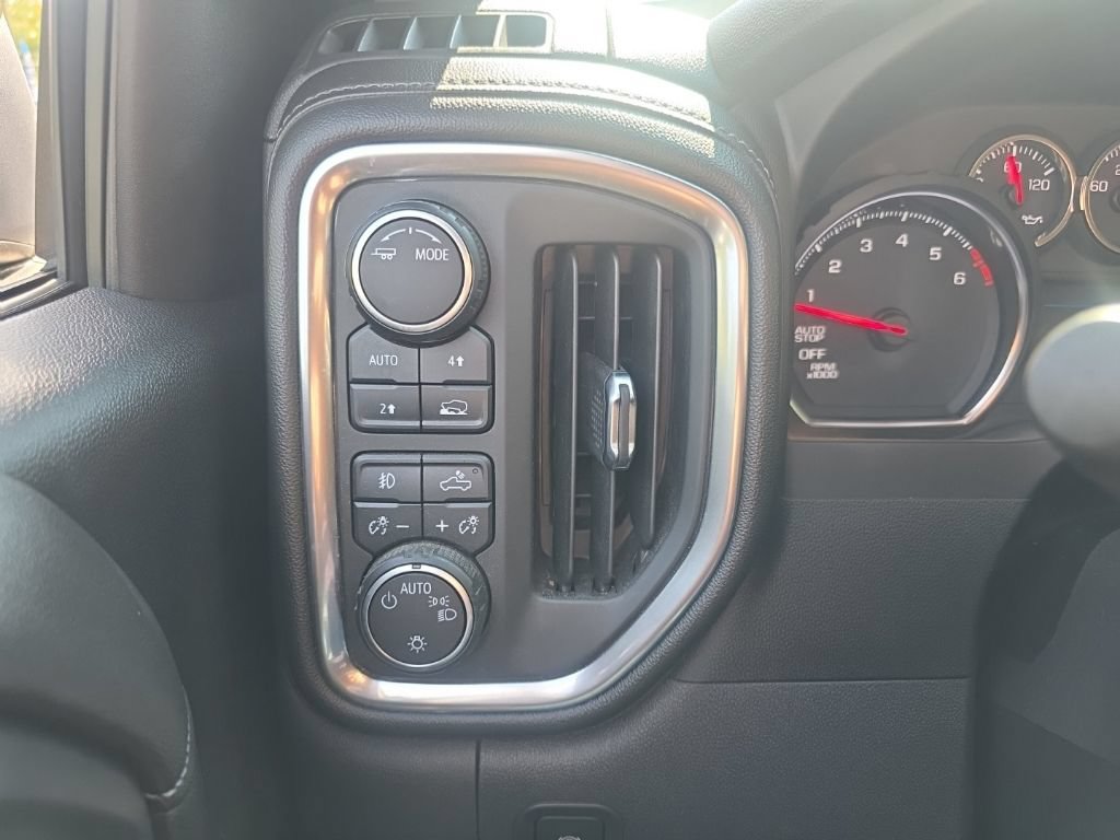 Used 2020 Chevrolet Silverado 1500 LT w/ All-Star Edition AWD/4WD image 15