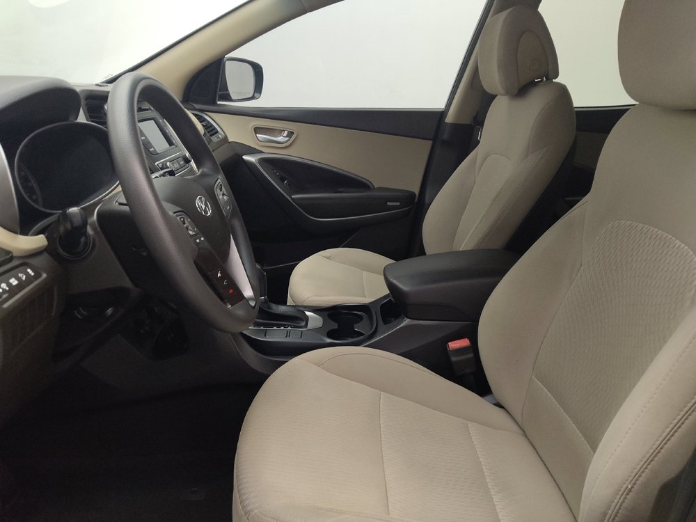 Used 2018 Hyundai Santa Fe Sport w/ Cargo Package FWD image 17