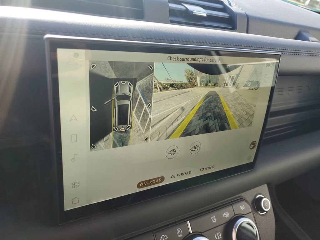 New 2024 Land Rover Defender 130 Outbound AWD/4WD image 10