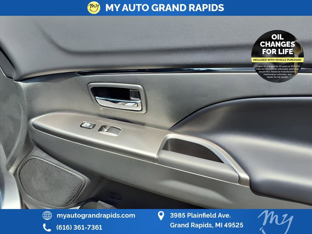 Used 2025 Mitsubishi Outlander Sport SE image 12