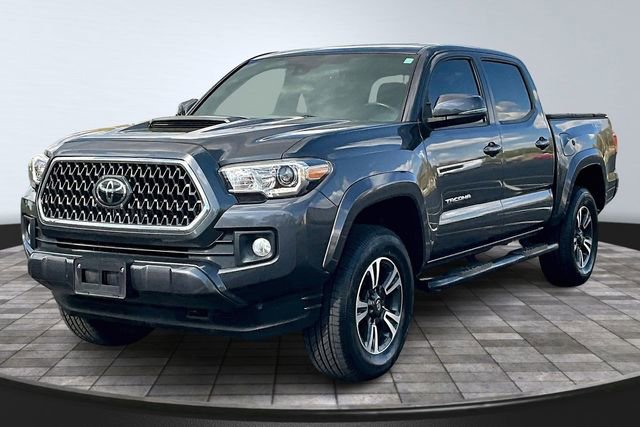 Used 2018 Toyota Tacoma TRD Sport w/ TRD Premium Sport Package image 1