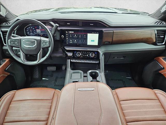 Used 2025 GMC Sierra 2500 Denali Ultimate AWD/4WD image 21