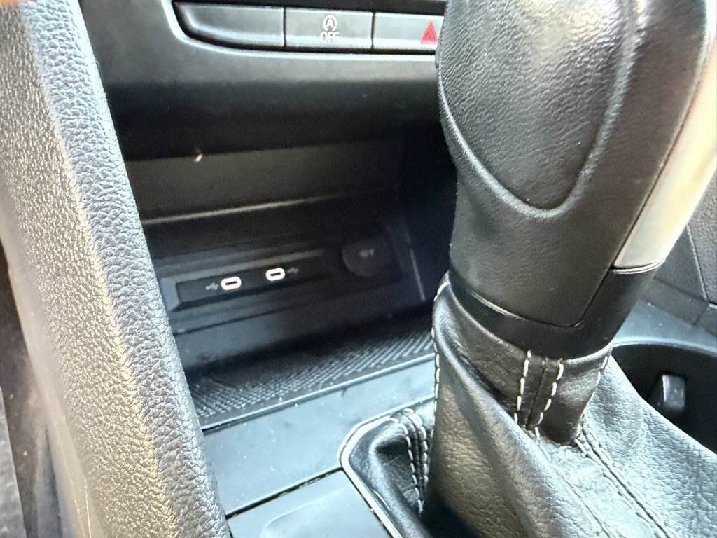 Used 2021 Volkswagen Atlas Cross Sport SE image 25