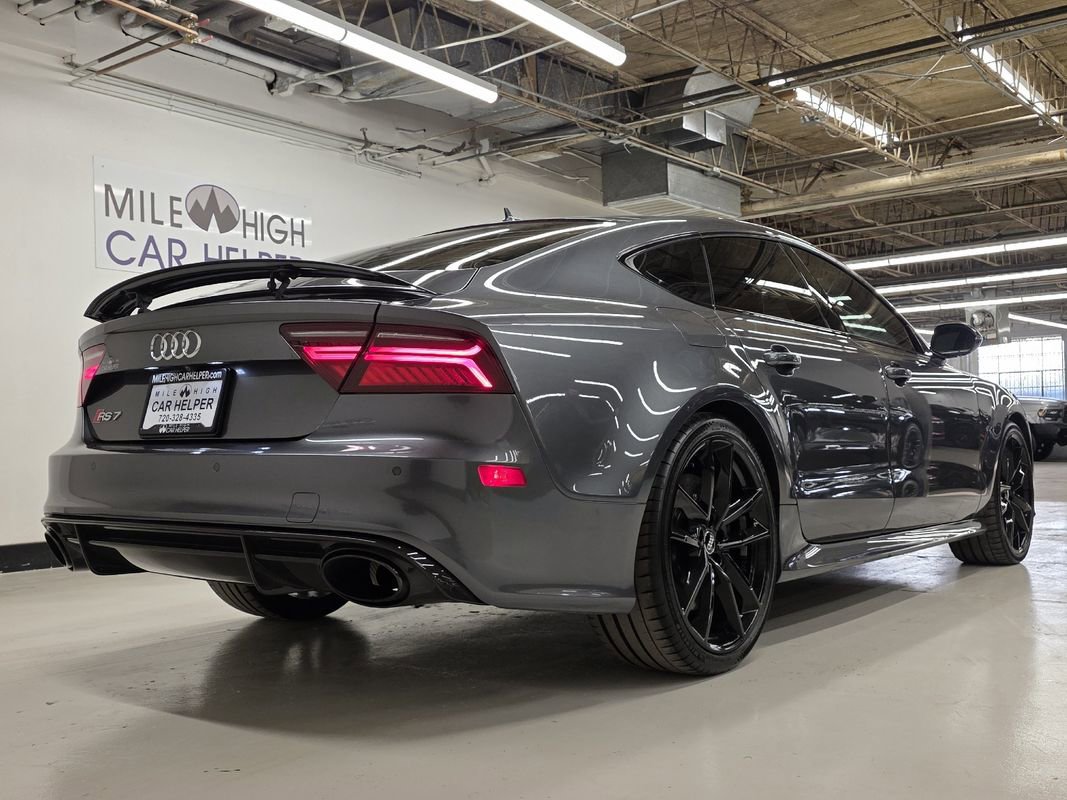 Used 2018 Audi RS 7 Performance w/ Driver Assistance Package image 24