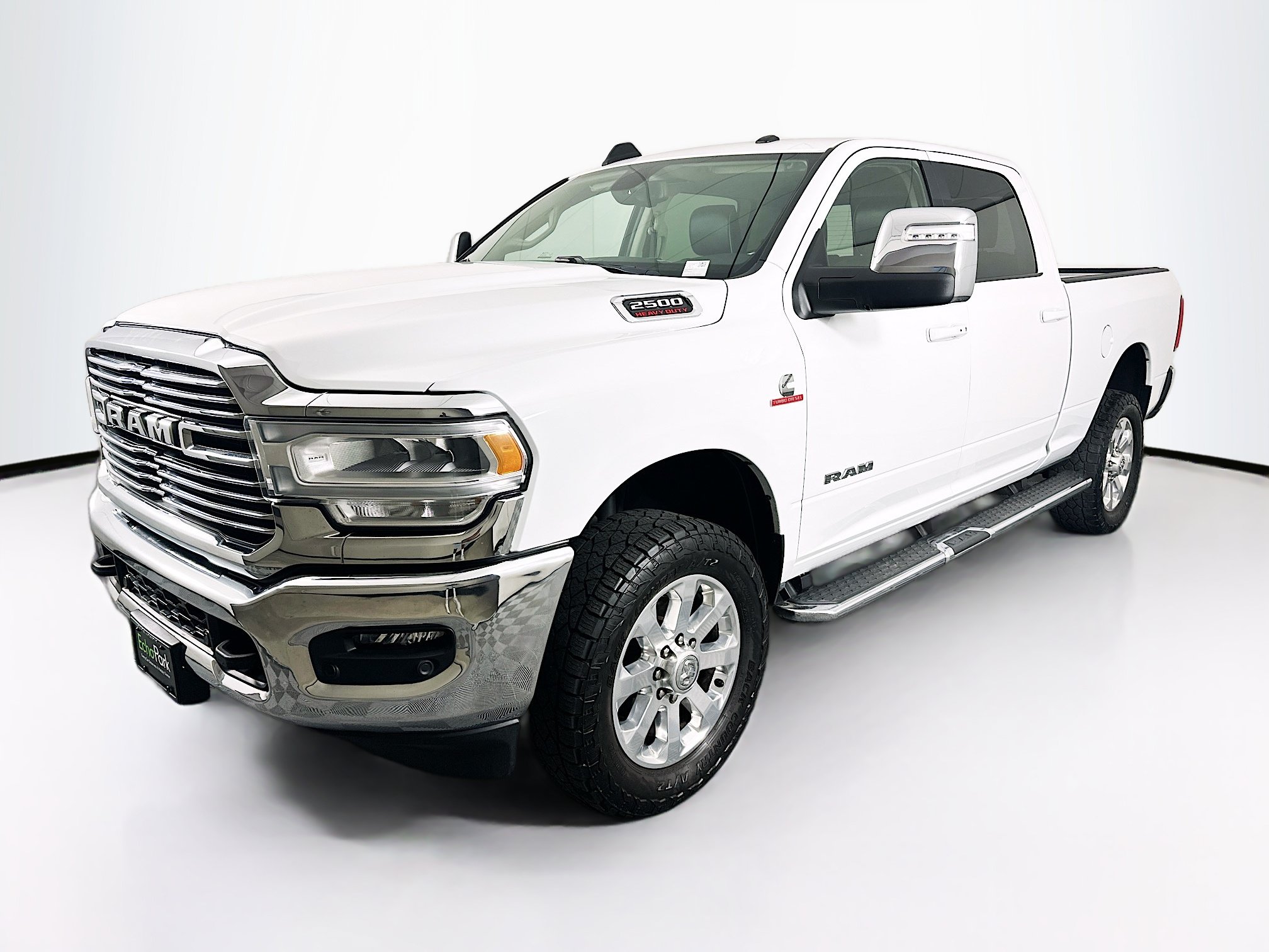 Used 2023 RAM 2500 Laramie AWD/4WD image 3