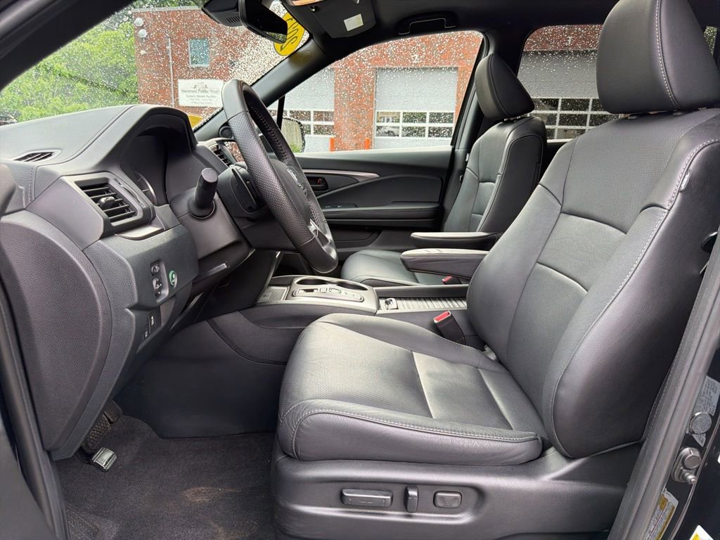 Used 2023 Honda Passport EX-L image 14