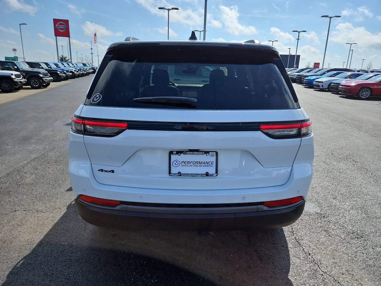 New 2026 Jeep Grand Cherokee Altitude AWD/4WD image 6