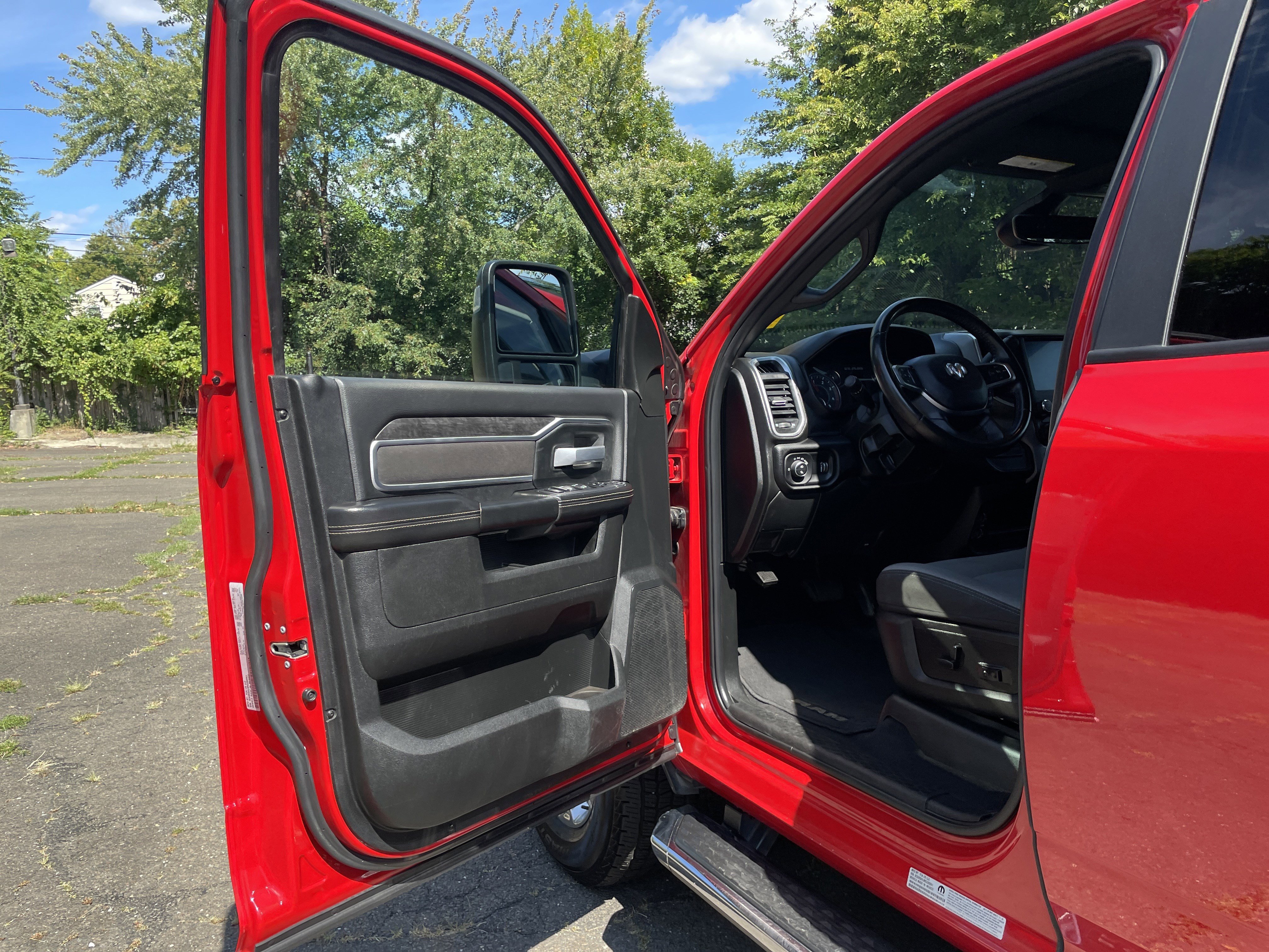 Certified 2024 RAM 3500 Big Horn image 30