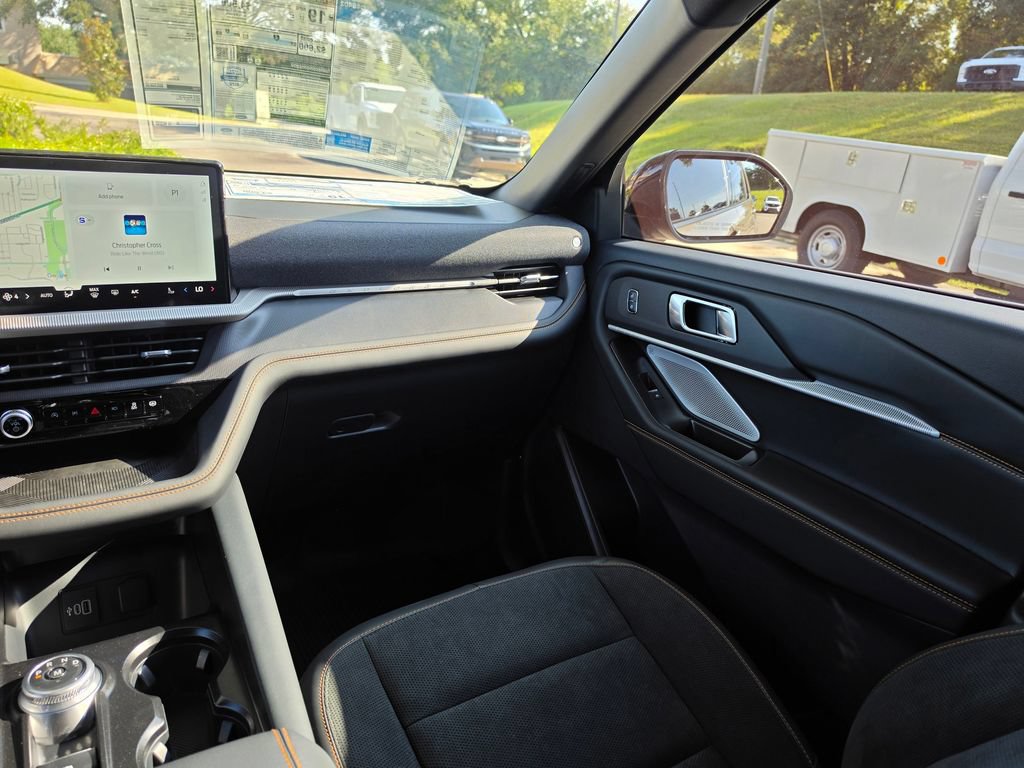 New 2026 Ford Explorer Tremor w/ Tremor Ultimate Package AWD/4WD image 18