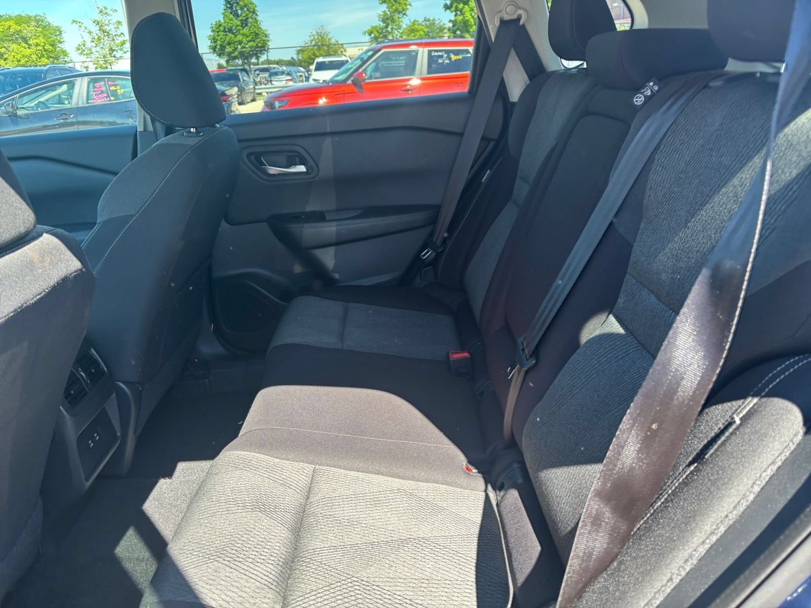 Used 2025 Chevrolet Equinox LT AWD/4WD image 23