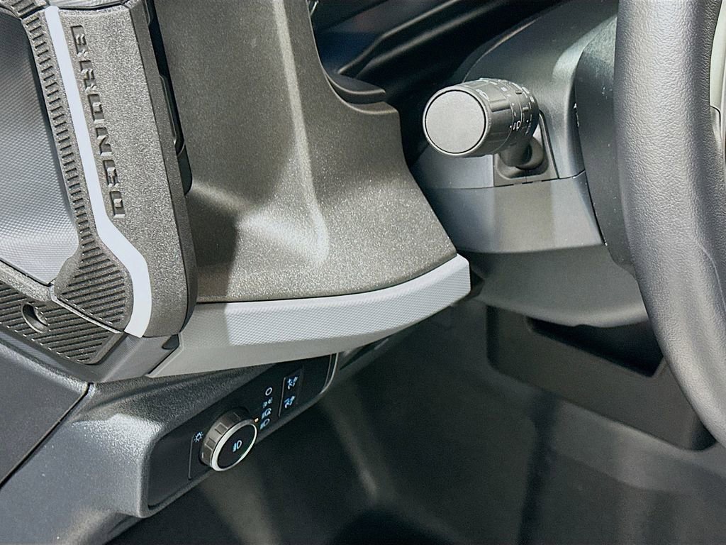 Used 2024 Ford Bronco Black Diamond w/ Sasquatch Package image 10