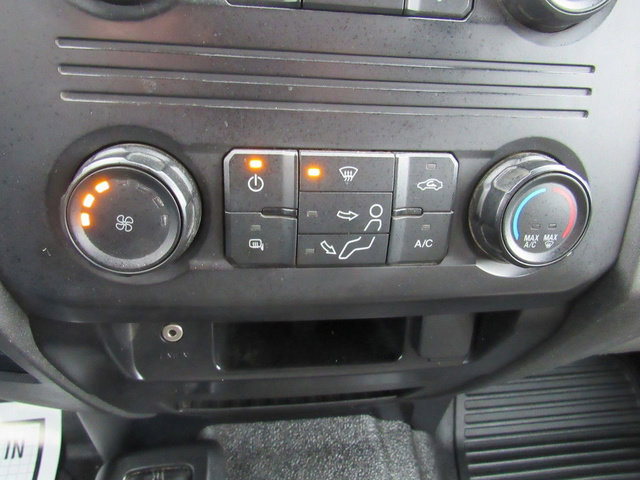 Used 2017 Ford F450 XL w/ Power Equipment Group image 46