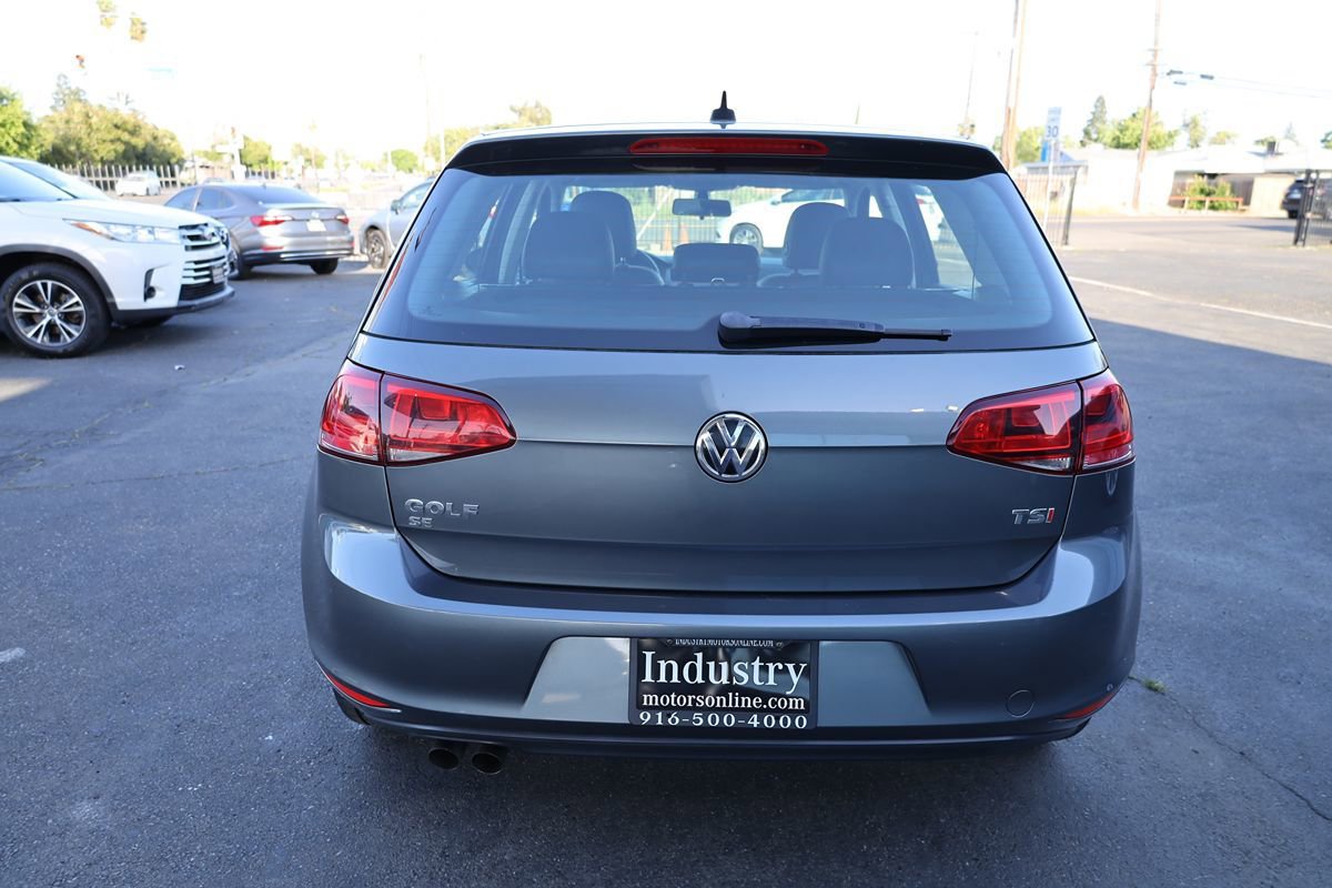Used 2017 Volkswagen Golf SE FWD image 5