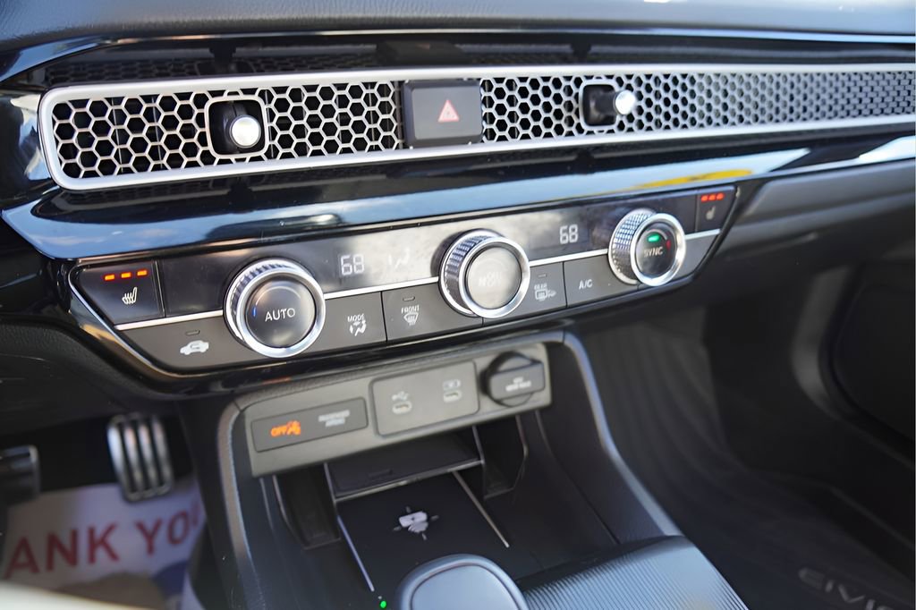 Used 2025 Honda Civic Sport image 26