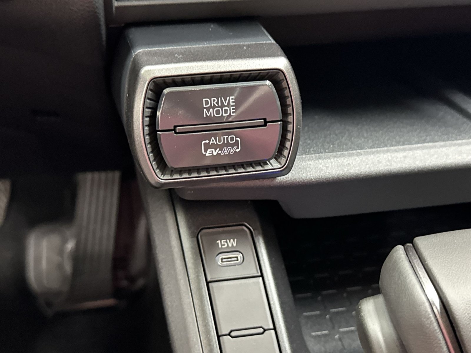 New 2026 Toyota RAV4 SE AWD/4WD image 39