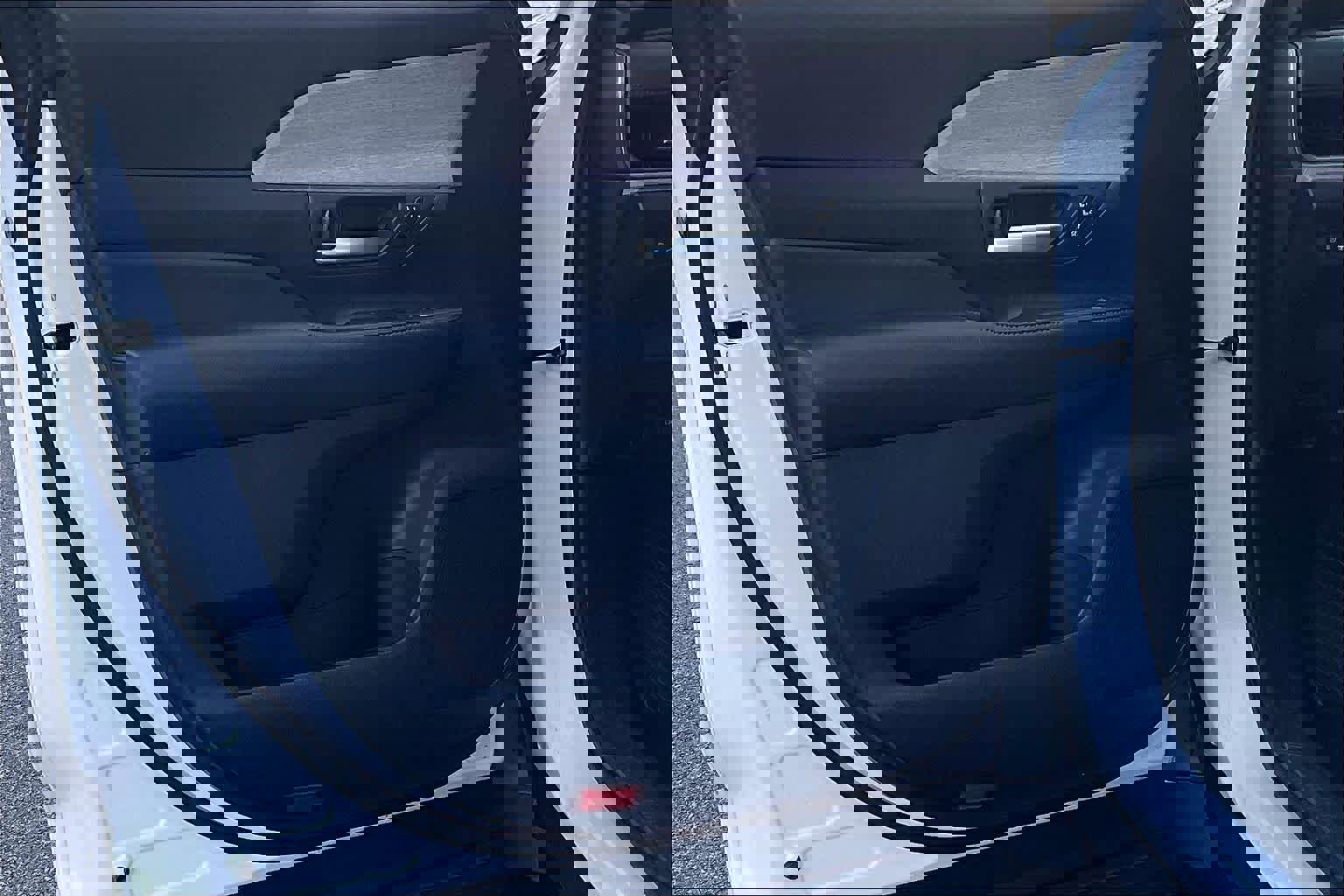 Used 2024 Toyota Grand Highlander Limited image 21