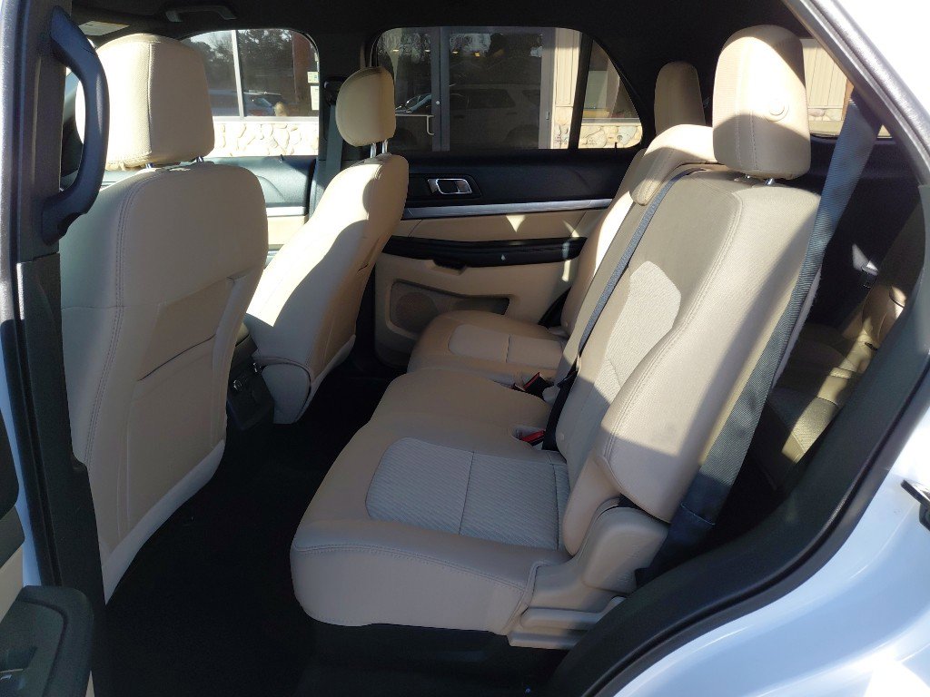 Used 2017 Ford Explorer 4WD image 11