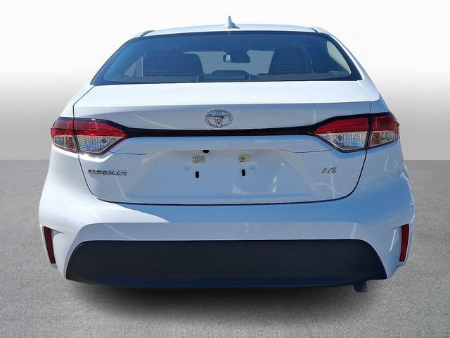 Used 2025 Toyota Corolla LE FWD image 5