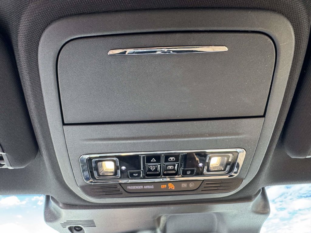Used 2023 Lincoln Corsair Reserve w/ Equipment Group 201A AWD/4WD image 32