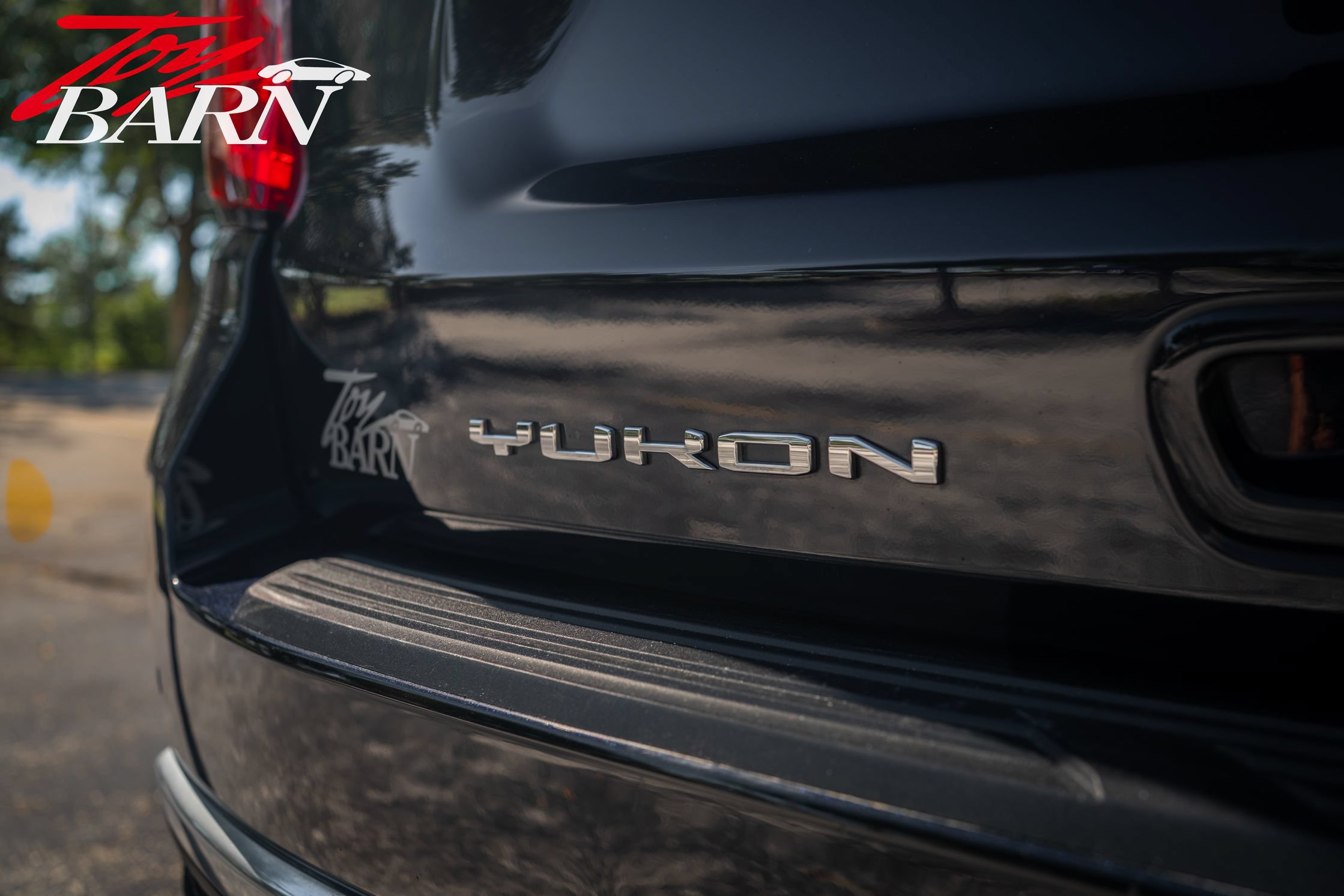 Used 2021 GMC Yukon Denali AWD/4WD image 10
