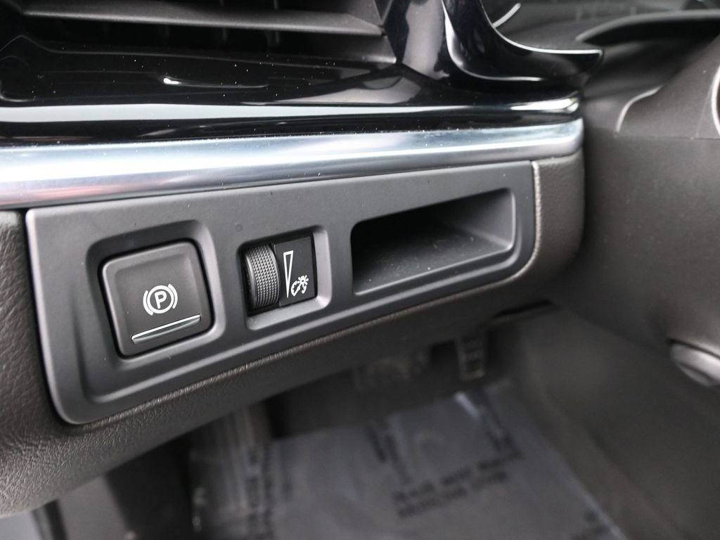 Used 2023 Cadillac XT6 Premium Luxury image 30