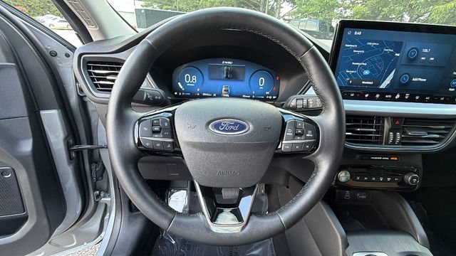 Certified 2024 Ford Escape Platinum AWD/4WD image 26