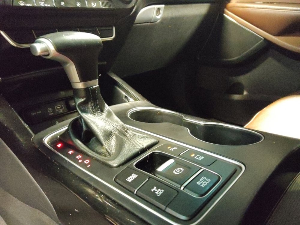 Used 2020 Kia Sorento SX image 26